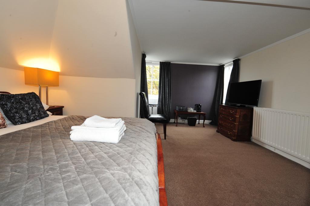 Sixteen Bed & Breakfast 4*