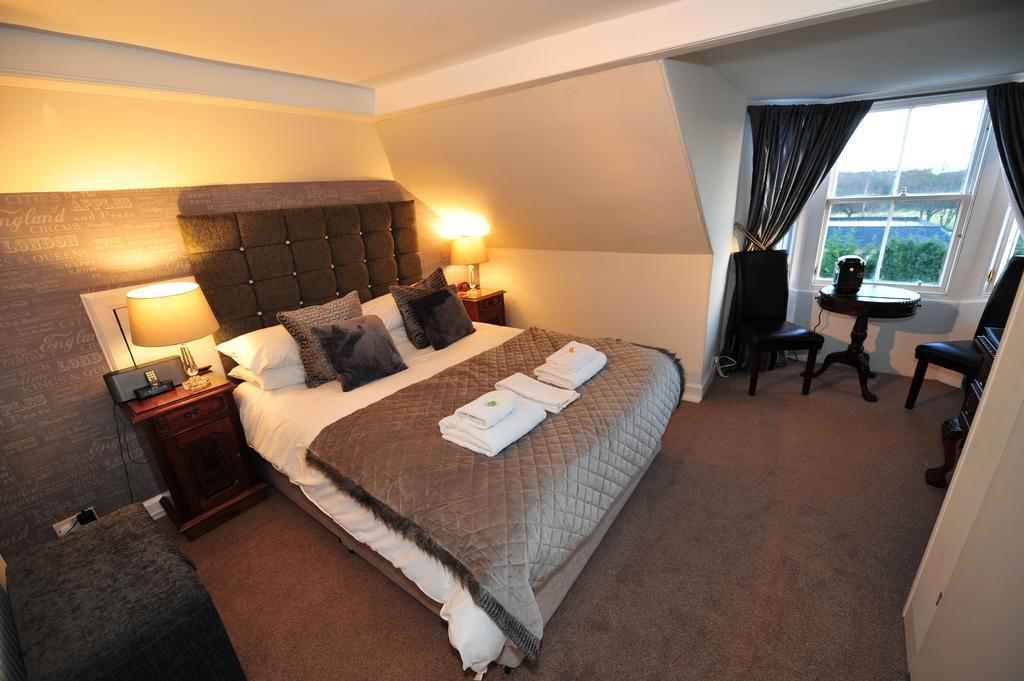 Sixteen Bed & Breakfast EDI