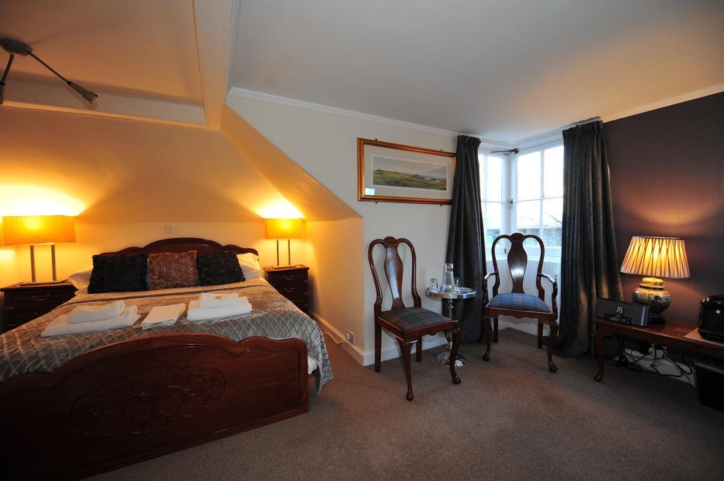 Sixteen Bed & Breakfast 4*